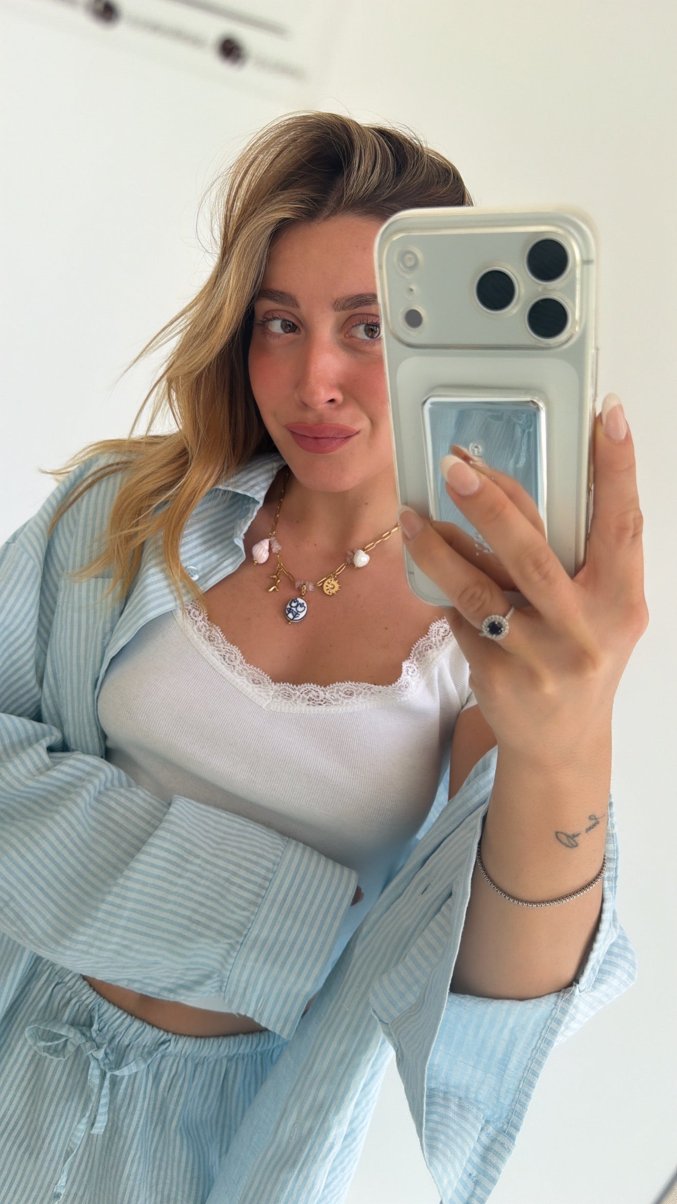 Necklace 09