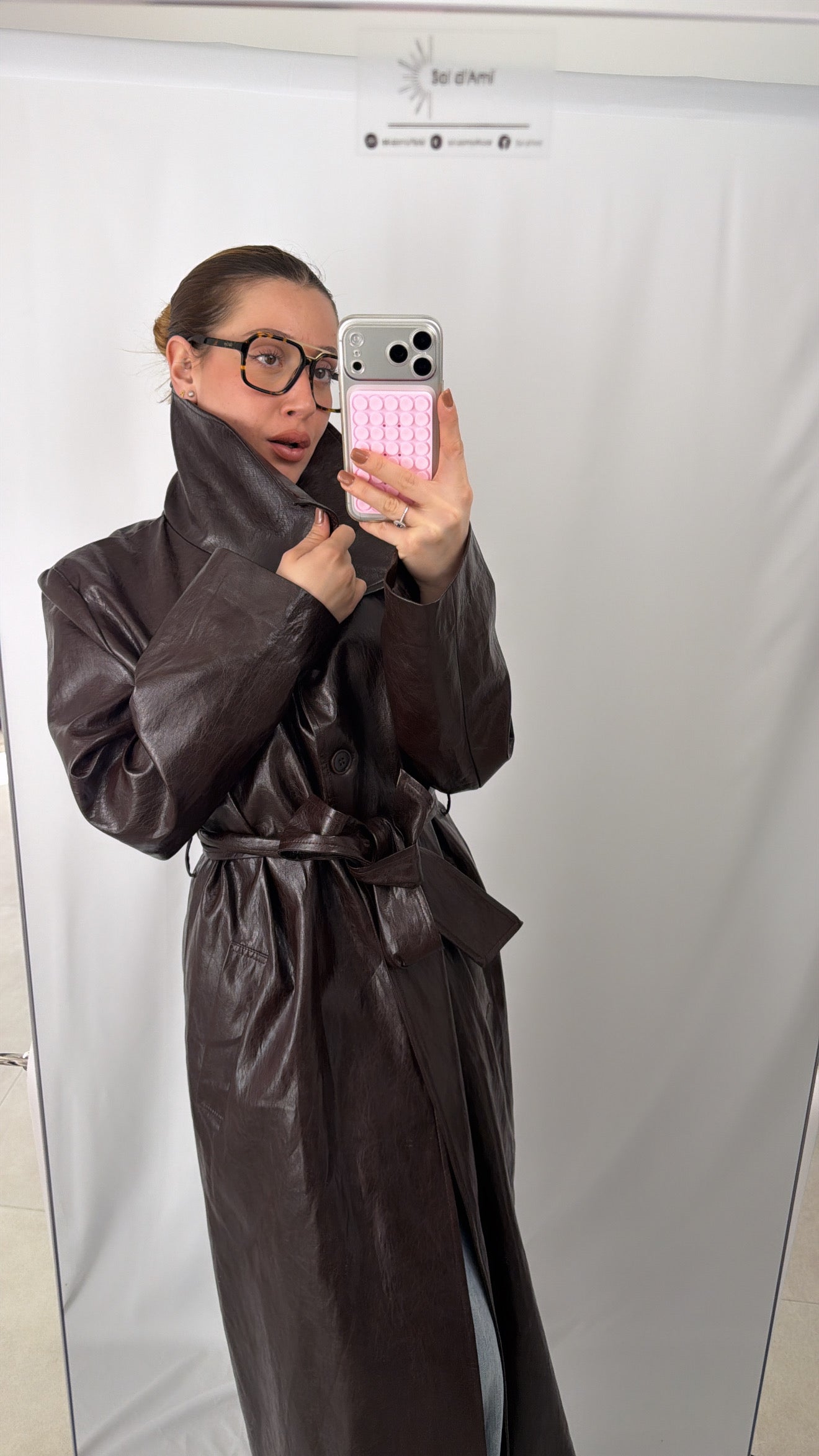 Trench Mora