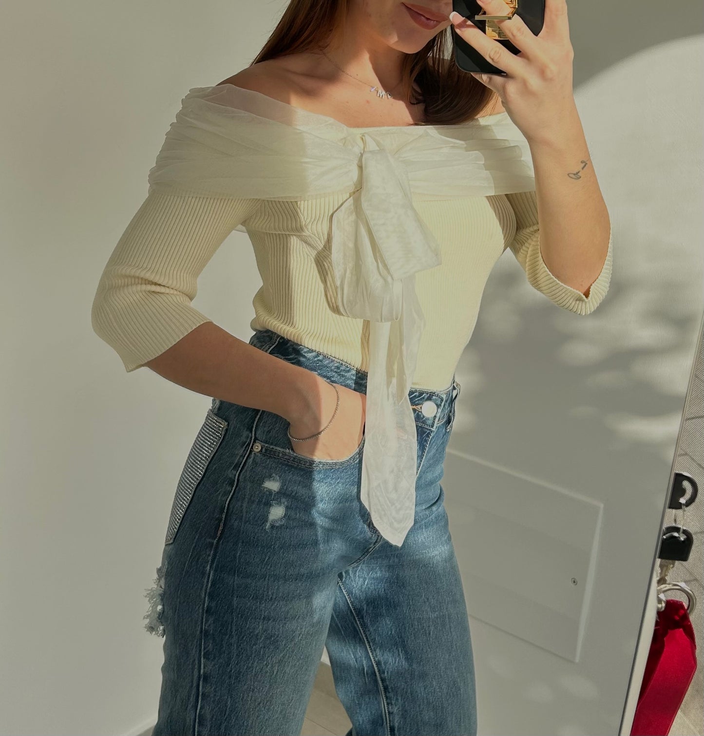 Top in Maglia con fiocco